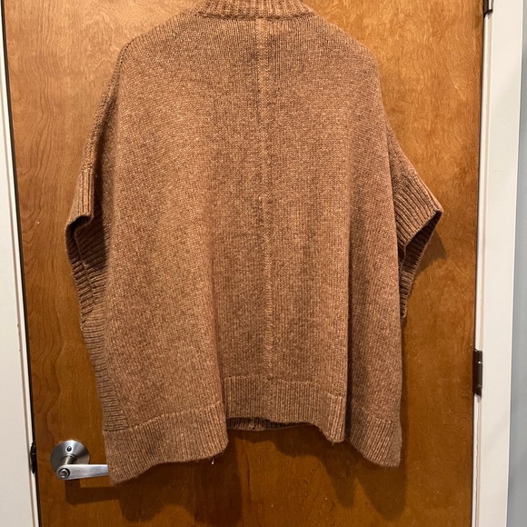 J Crew Chunky Poncho NWT XS/S - Picture 5 of 5